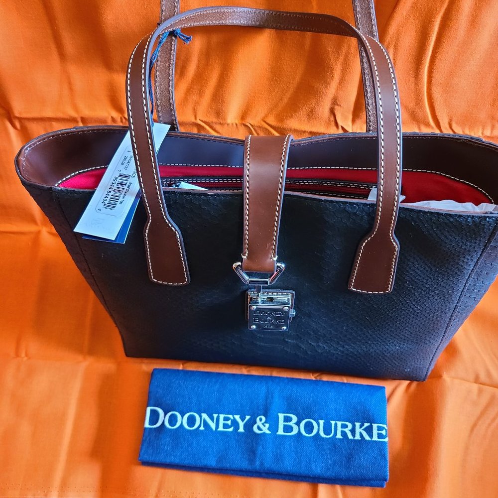 Dooney& Bourke Shannon Tote Bag RETAIL $298.00
